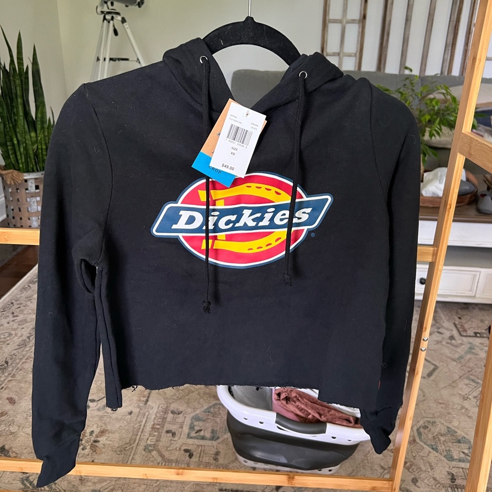 NWT Cropped Dickies Hoodie XS